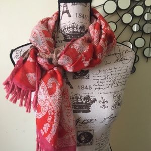 Arden B orange scarf